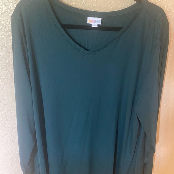 Lularoe tops - Picture 11 of 14